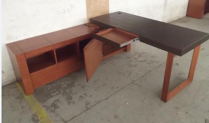 L-vormig Bureau met Dialaden/Geassembleerd Cherry Wood Desk 0