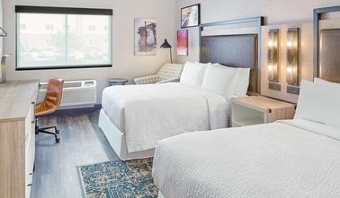 kopen Amerikaans van het de Luxehotel van het Stijl Gelamineerd Eiken Hout de Slaapkamermeubilair voor het Hotel van Vier Puntsheration online vervaardiging