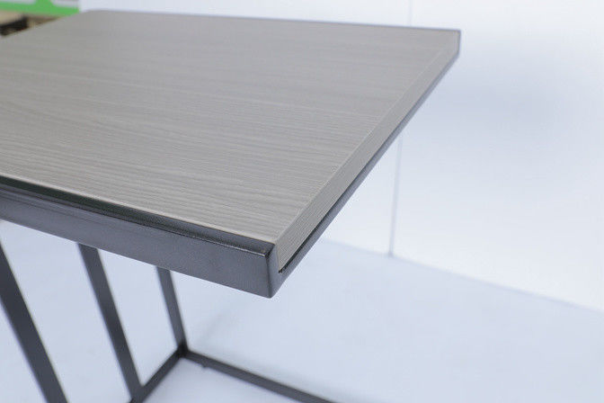 Solid hout en metaal op maat woonkamer C zijtafel in luxe hotel en thuis 1