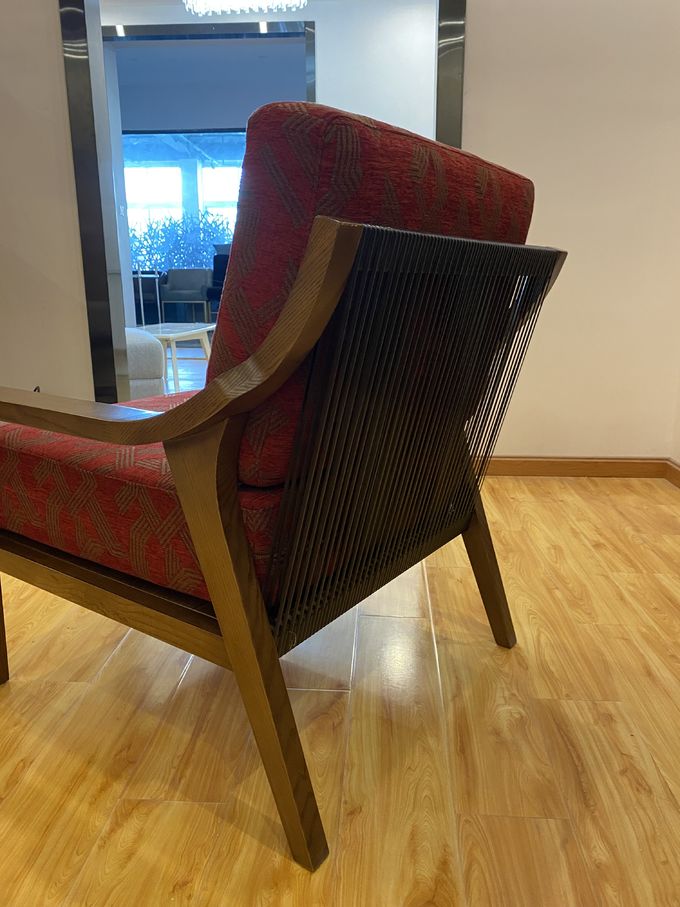 longue funiture van het appartementhotel van de stoel Stevige houten moderne stijl Comfortabele 1